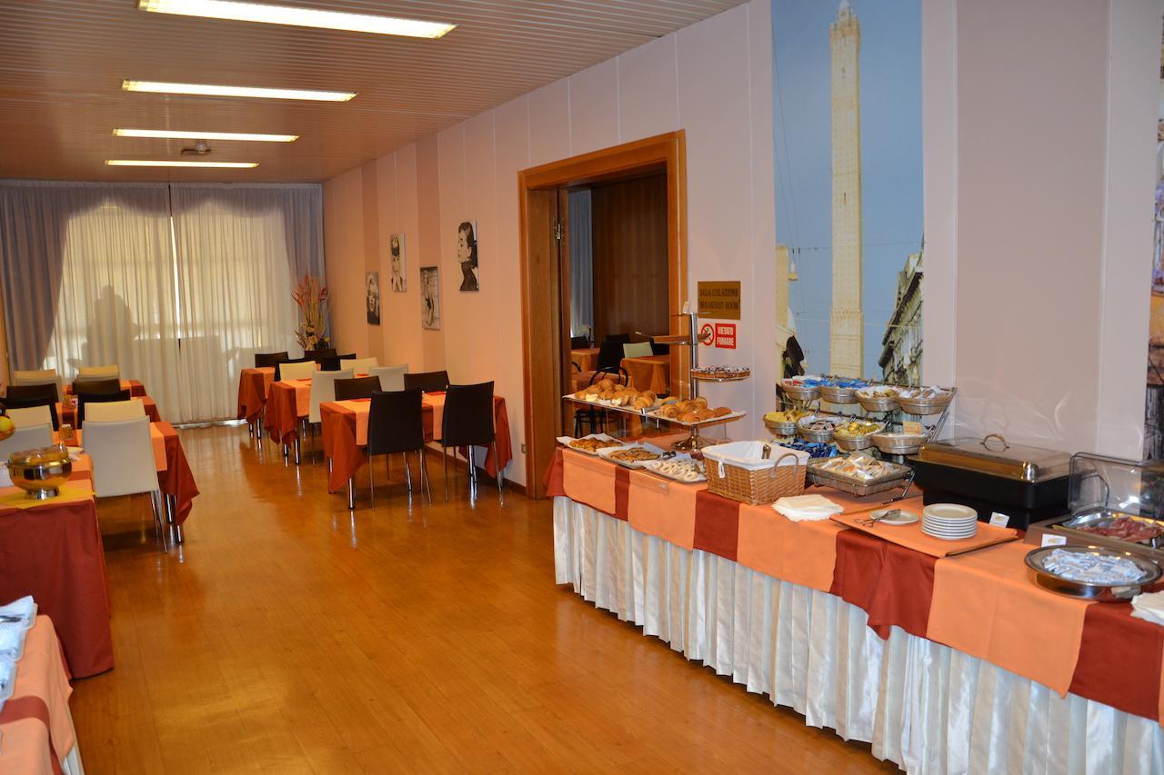 Hotel Jr Gate 7 Bologna 4*