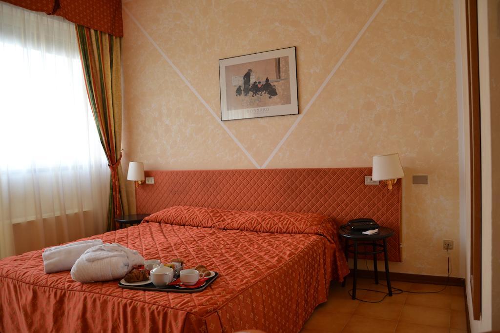 Hotel Jr Gate 7 Bologna
